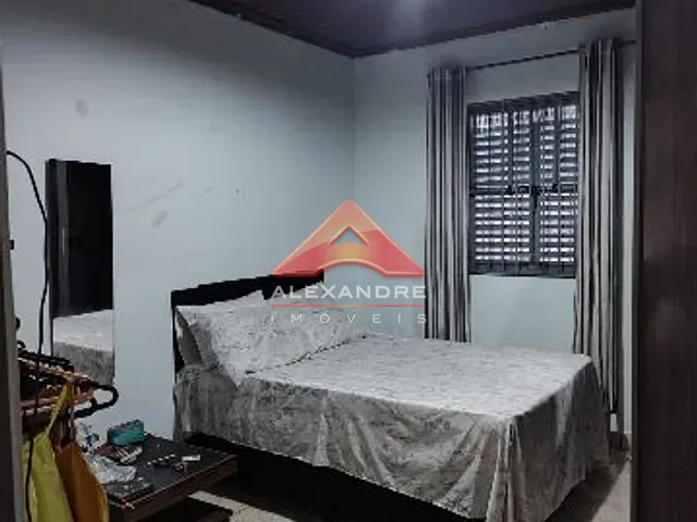 Casa com 85m² 1 quarto e 1 banheiro, à venda, no bairro Monte Castelo em São José dos Campos