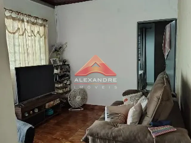 Casa com 85m² 1 quarto e 1 banheiro, à venda, no bairro Monte Castelo em São José dos Campos