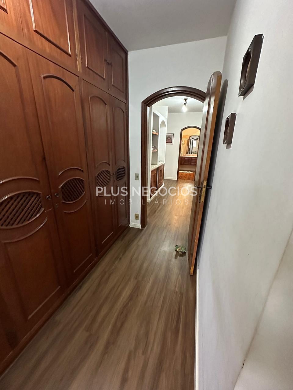 Casa, 4 quartos, 366 m² - Foto 4