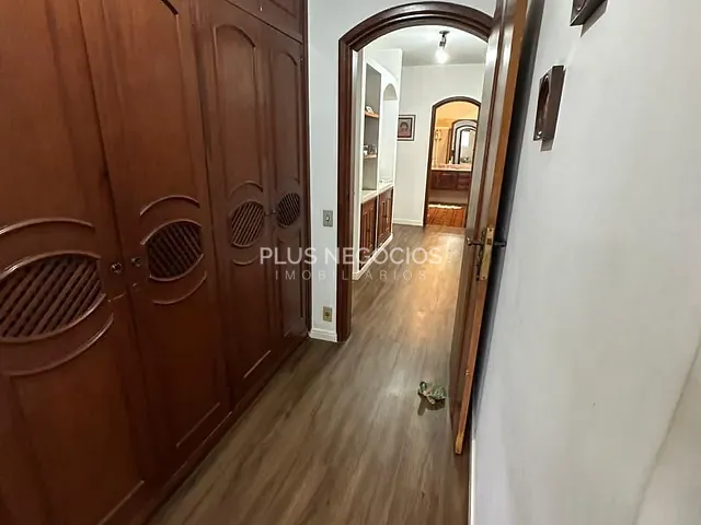 Casa com 977m² 4 quartos e 4 banheiros, para alugar, no bairro Jardim Santa Rosália em Sorocaba