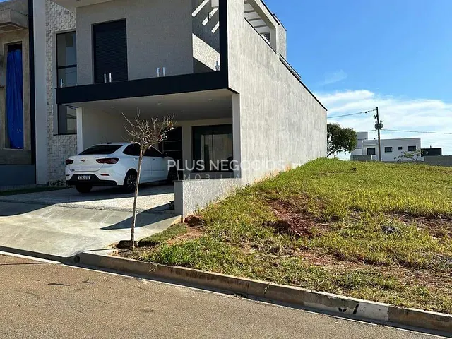 Casa com 200m² 3 quartos e 4 banheiros, à venda, no bairro Wanel Ville em Sorocaba