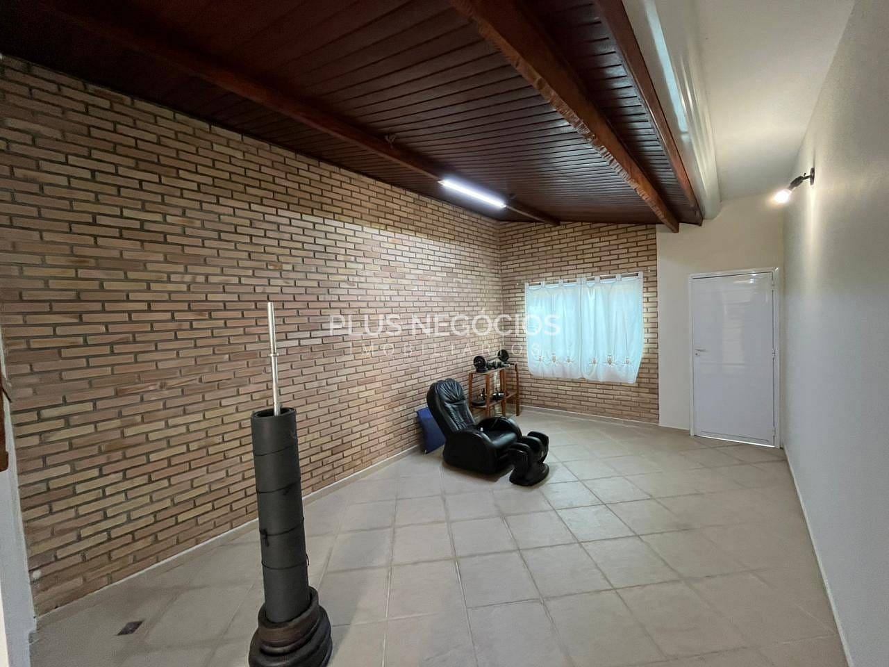 Casa, 3 quartos, 278 m² - Foto 17