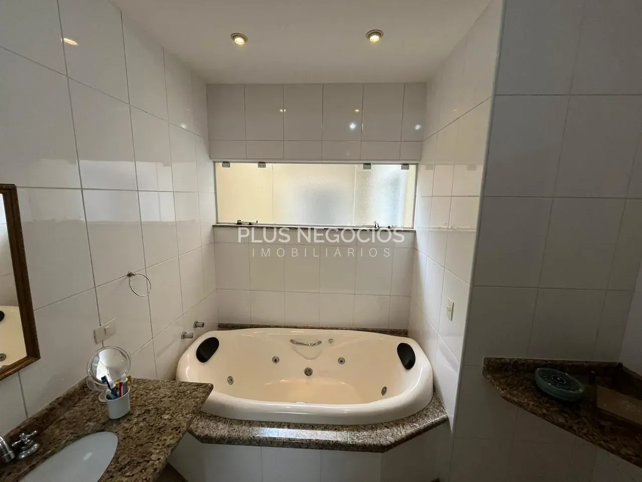 Casa, 3 quartos, 278 m² - Foto 23