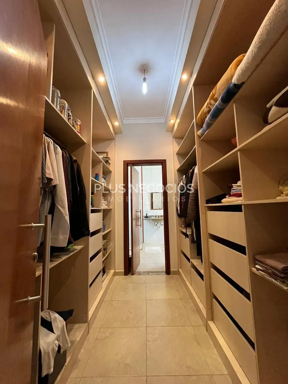 Casa, 3 quartos, 278 m² - Foto 27