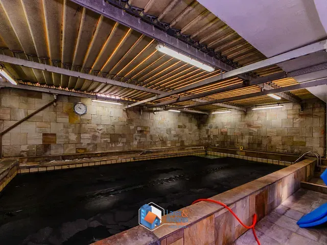 Prédio com 325m², à venda, no bairro Parque São Domingos em São Paulo