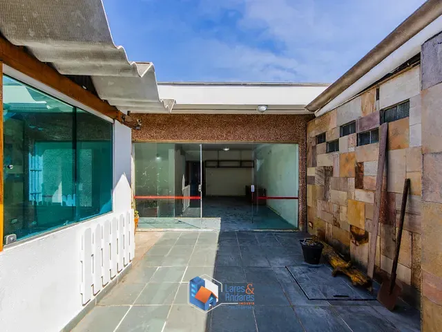 Prédio com 325m², à venda, no bairro Parque São Domingos em São Paulo