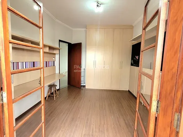 Casa 3 quartos e 4 banheiros, à venda, no bairro Jardim Emília em Sorocaba