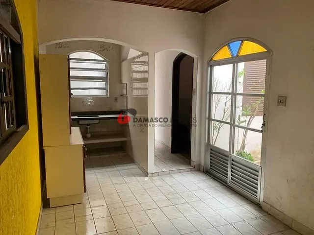 Casa com 168m² 3 quartos e 2 banheiros, à venda, no bairro Barcelona em São Caetano do Sul