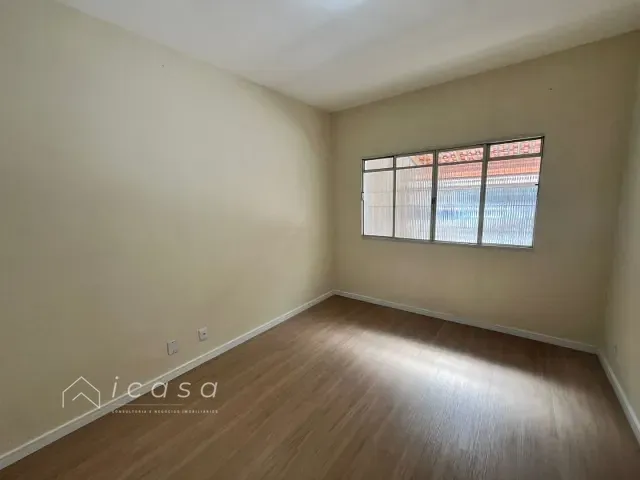 Casa com 156m² 3 quartos e 3 banheiros, à venda, no bairro Jardim Satélite em São José dos Campos