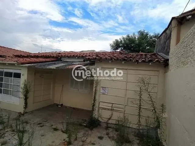 Casa com 300m² 2 quartos e 2 banheiros, à venda, no bairro Vila Lemos em Campinas