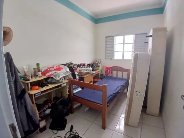 Casa com 150m² 3 quartos e 2 banheiros, à venda, no bairro Jardim Bom Princípio em Indaiatuba