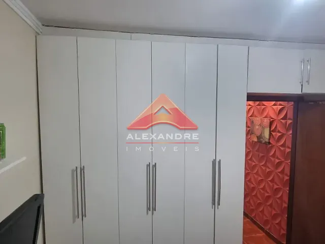 Casa com 125m² 2 quartos e 1 banheiro, à venda, no bairro Conjunto Residencial Galo Branco em São José dos Campos