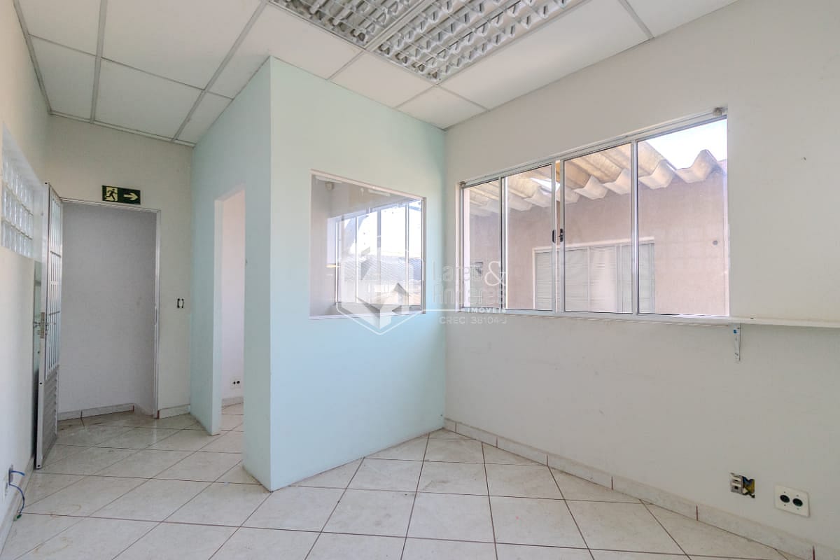 Casa, 7 quartos, 210 m² - Foto 9