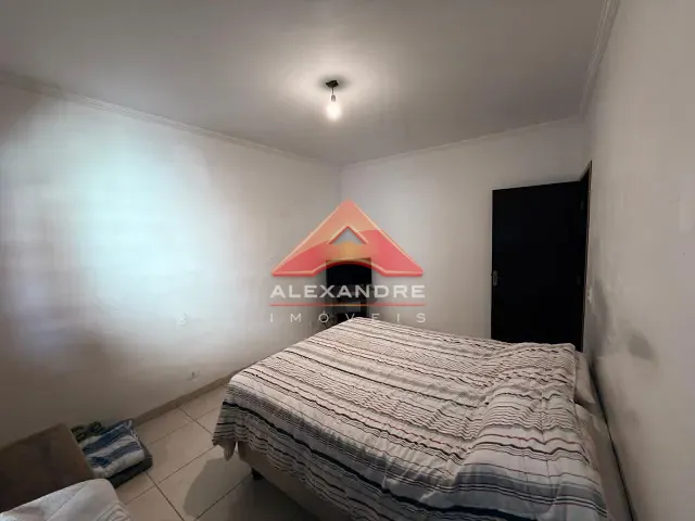 Casa com 135m² 2 quartos e 1 banheiro, à venda, no bairro Jardim Santa Inês I em São José dos Campos
