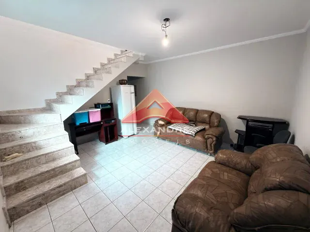 Casa com 135m² 2 quartos e 1 banheiro, à venda, no bairro Jardim Santa Inês I em São José dos Campos