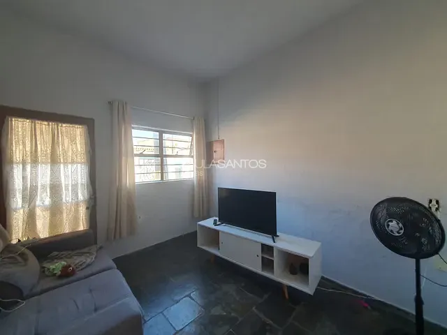Casa 2 quartos e 1 banheiro, à venda, no bairro Vila Hortência em Sorocaba