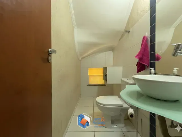 Casa com 180m² 4 quartos e 4 banheiros, à venda, no bairro Parque São Domingos em São Paulo