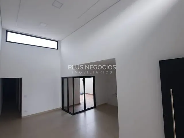 Casa com 200m² 3 quartos e 2 banheiros, à venda, no bairro Jardim Novo Horizonte em Sorocaba