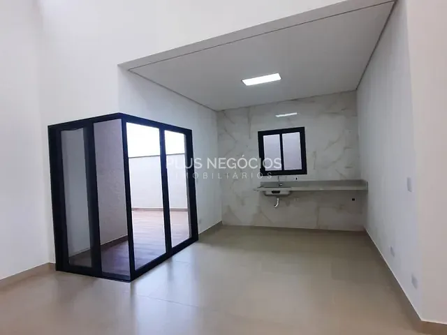 Casa com 200m² 3 quartos e 2 banheiros, à venda, no bairro Jardim Novo Horizonte em Sorocaba
