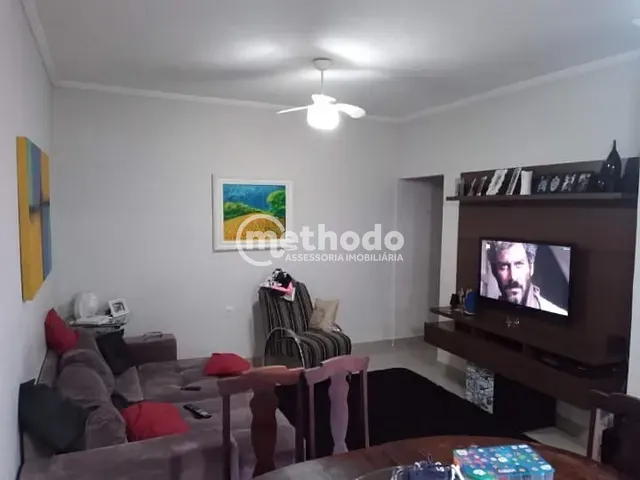 Casa com 270m² 2 quartos e 3 banheiros, à venda, no bairro Vila Santana em Campinas