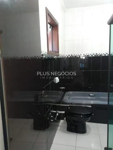 Casa, 3 quartos, 300 m² - Foto 11