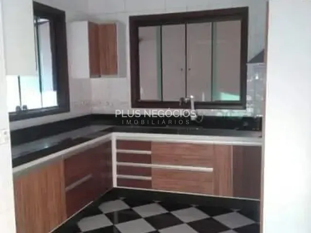 Casa com 212m² 3 quartos e 2 banheiros, à venda, no bairro Central Parque Sorocaba em Sorocaba