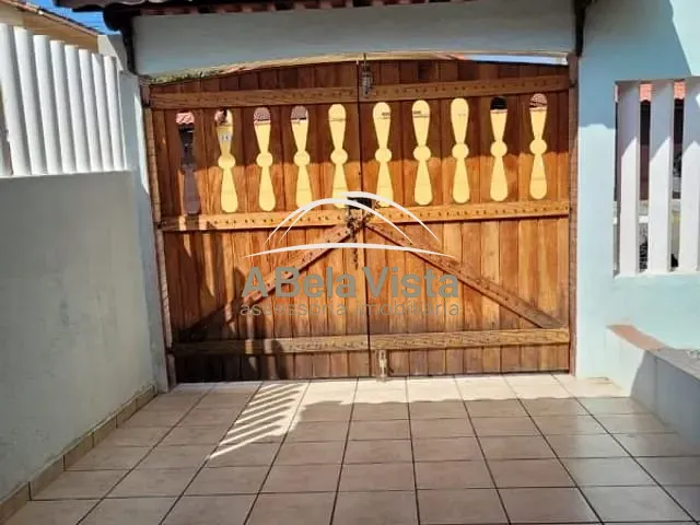 Casa com 250m² 3 quartos e 1 banheiro, à venda, no bairro JARDIM REGINA em Itanhaém