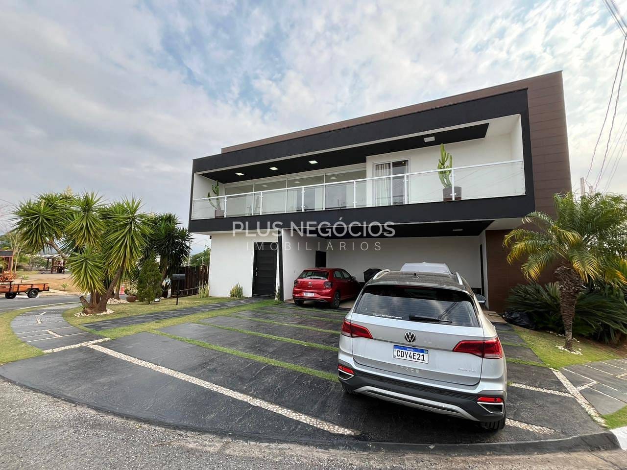 Casa, 3 quartos, 309 m² - Foto 2