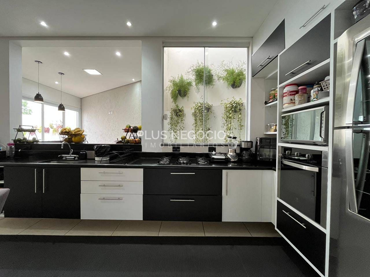 Casa, 3 quartos, 309 m² - Foto 57