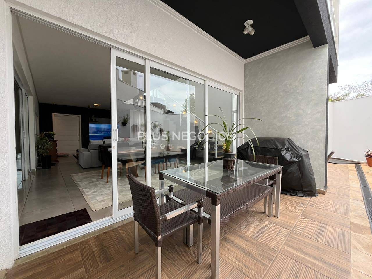 Casa, 3 quartos, 309 m² - Foto 50