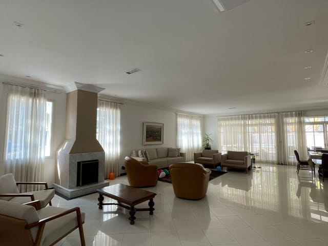 Casa com 814m² 4 quartos e 7 banheiros, à venda, no bairro Tamboré em Santana de Parnaíba