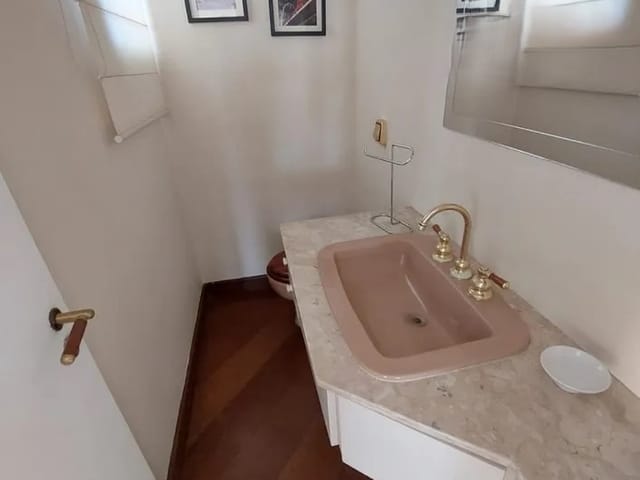 Casa com 720m², à venda, no bairro Alphaville em Santana de Parnaíba
