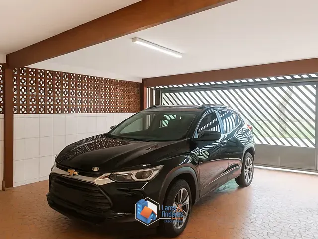 Casa com 300m² 4 quartos e 3 banheiros, à venda, no bairro Vila Nivi em São Paulo