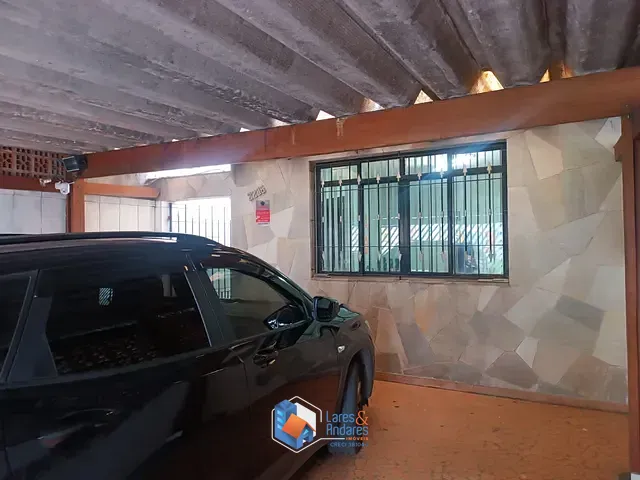 Casa com 300m² 4 quartos e 3 banheiros, à venda, no bairro Vila Nivi em São Paulo