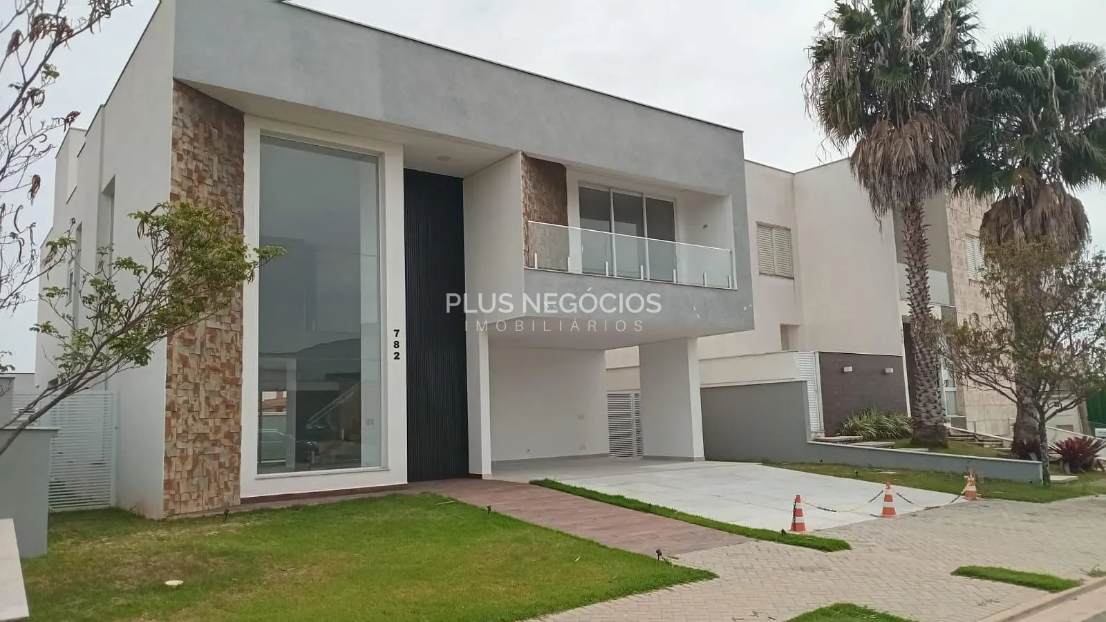 Casa, 5 quartos, 456 m² - Foto 2