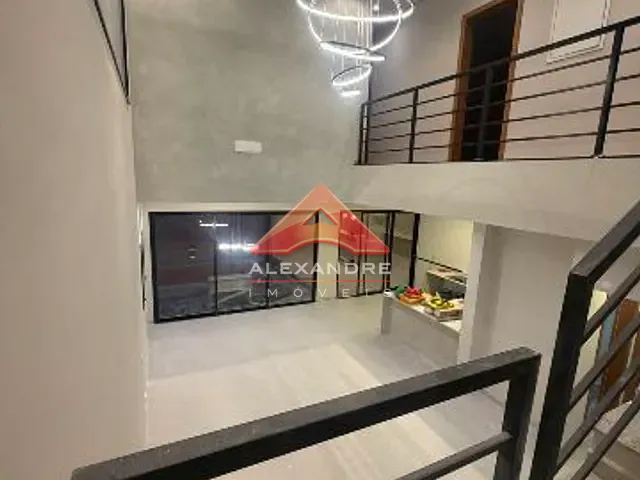 Casa 4 quartos e 1 banheiro, à venda, no bairro Condominio Residencial Mantiqueira em São José dos Campos
