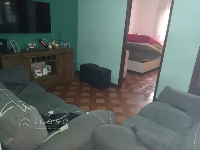 Casa com 225m² 3 quartos e 2 banheiros, à venda, no bairro Campo dos Alemães em São José dos Campos