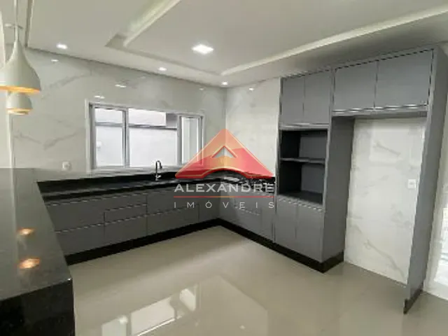 Casa 3 quartos e 1 banheiro, à venda, no bairro Terras do Vale em Caçapava