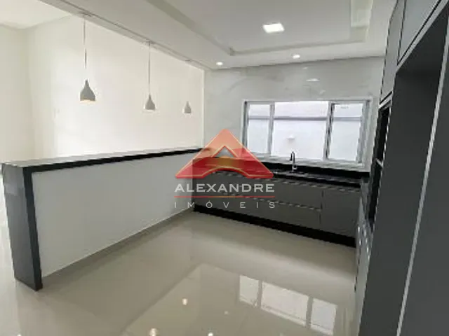 Casa 3 quartos e 1 banheiro, à venda, no bairro Terras do Vale em Caçapava