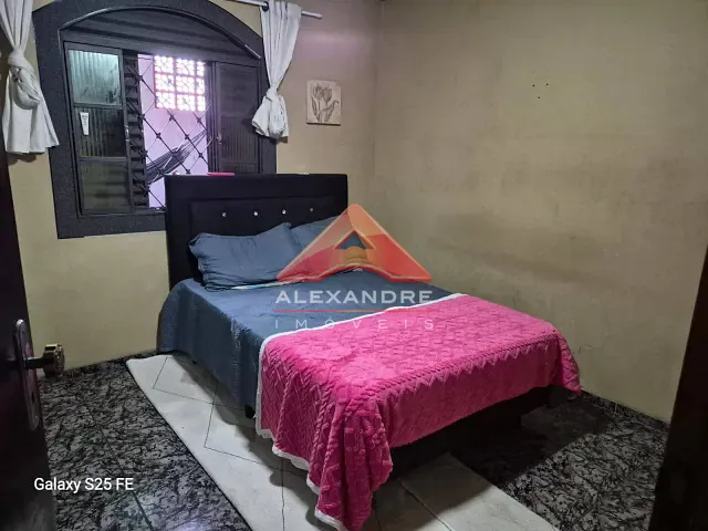 Casa 2 quartos e 1 banheiro, à venda, no bairro Jardim Santa Inês I em São José dos Campos