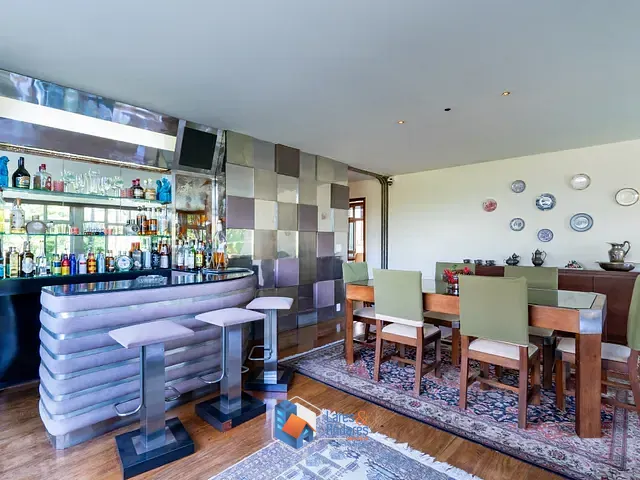 Casa com 483m² 4 quartos e 6 banheiros, à venda, no bairro Jardim Guedala em São Paulo