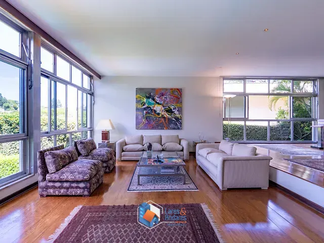 Casa com 483m² 4 quartos e 6 banheiros, à venda, no bairro Jardim Guedala em São Paulo