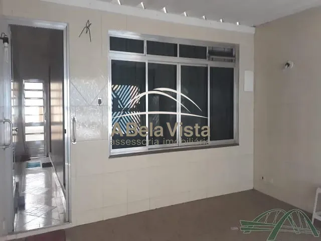 Casa com 143m² 3 quartos e 3 banheiros, à venda, no bairro CIPAVA em Osasco