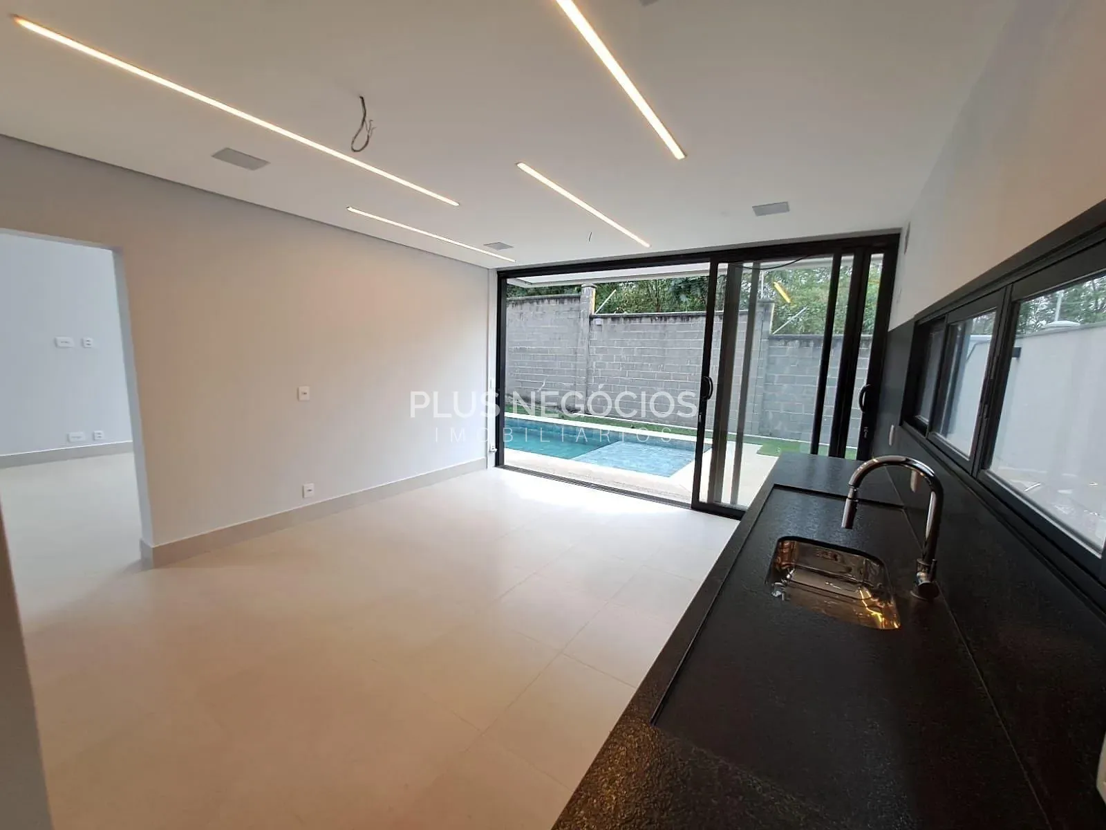 Casa, 4 quartos, 340 m² - Foto 7