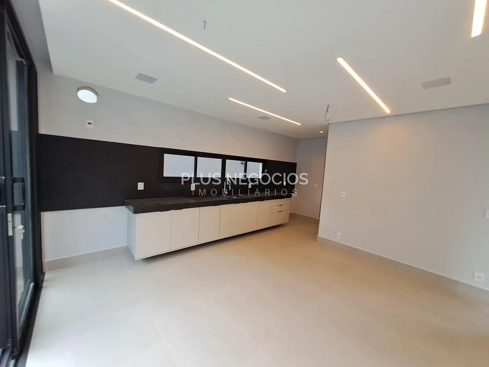 Casa, 4 quartos, 340 m² - Foto 8
