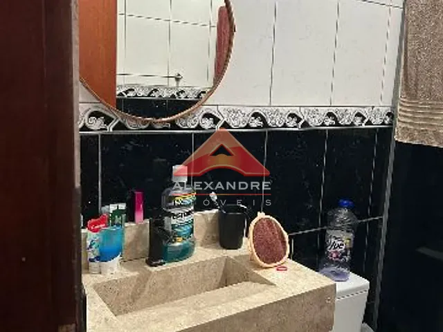 Casa com 125m² 1 quarto e 1 banheiro, à venda, no bairro Conjunto Residencial Galo Branco em São José dos Campos