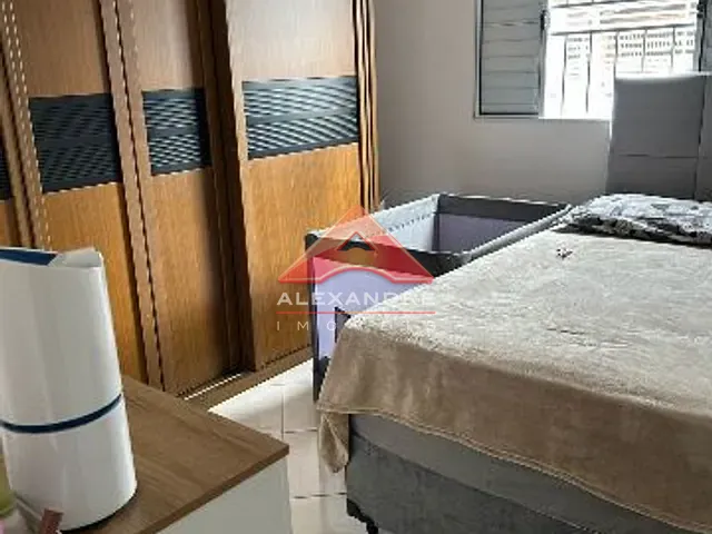 Casa com 125m² 1 quarto e 1 banheiro, à venda, no bairro Conjunto Residencial Galo Branco em São José dos Campos