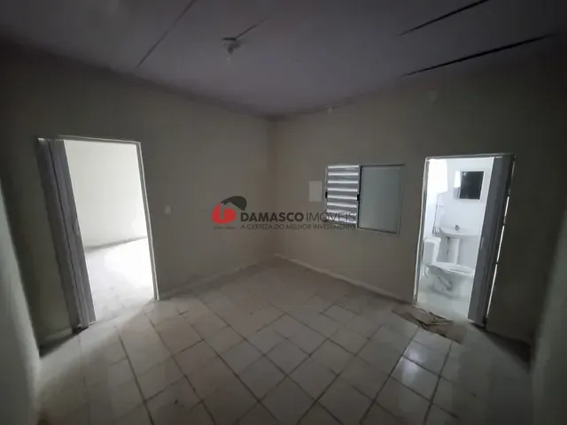 Casa 1 quarto e 1 banheiro, à venda, no bairro São José em São Caetano do Sul