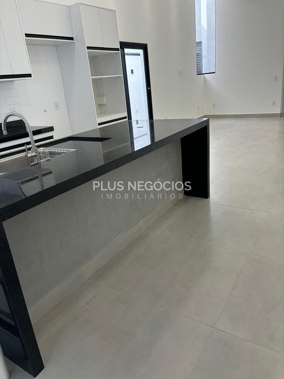 Casa, 3 quartos, 186 m² - Foto 3