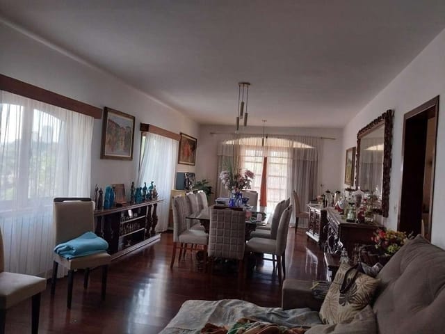 Casa com 526m², à venda, no bairro Alphaville Residencial Dois em Barueri